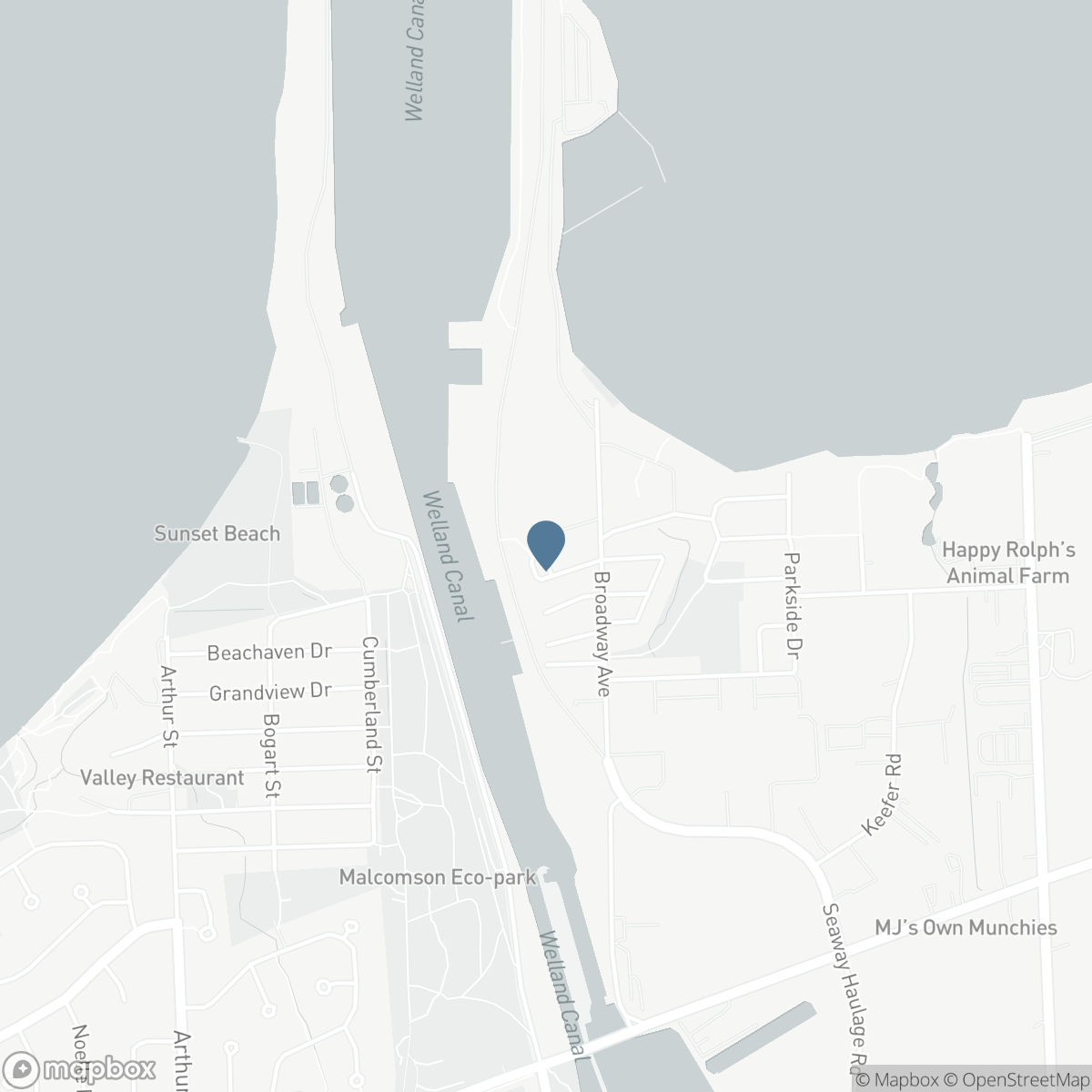 15 BRIGANTINE COURT, St. Catharines, Ontario L2M 7V4